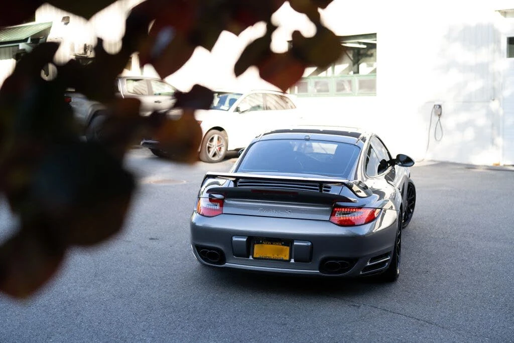 2011 Porsche 997 Turbo S - Image 15 of 31