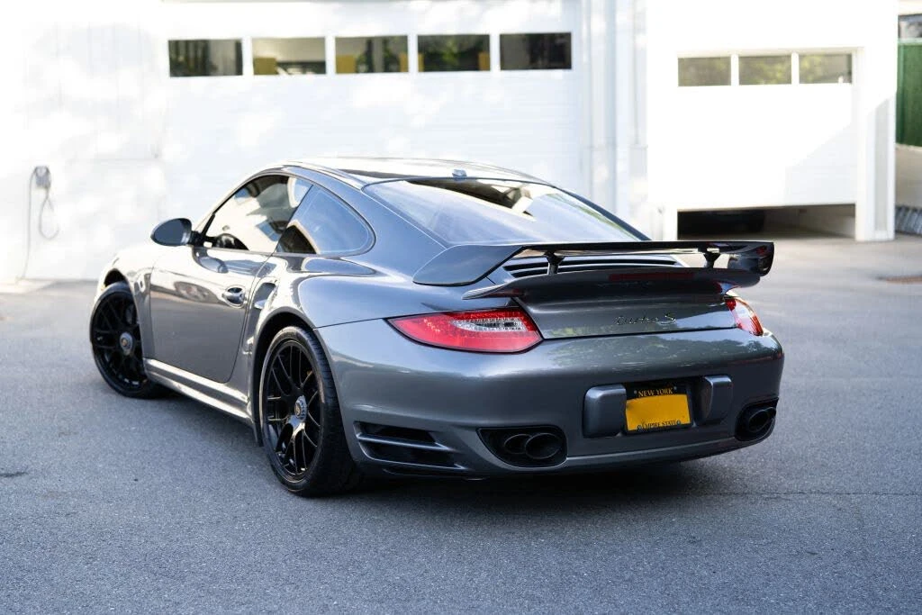 2011 Porsche 997 Turbo S - Image 9 of 31