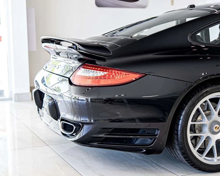 2011 Porsche 997 Turbo S - Image 13 of 31