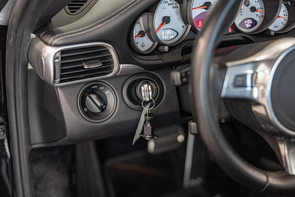 2011 Porsche 997 Turbo S - Image 22 of 31
