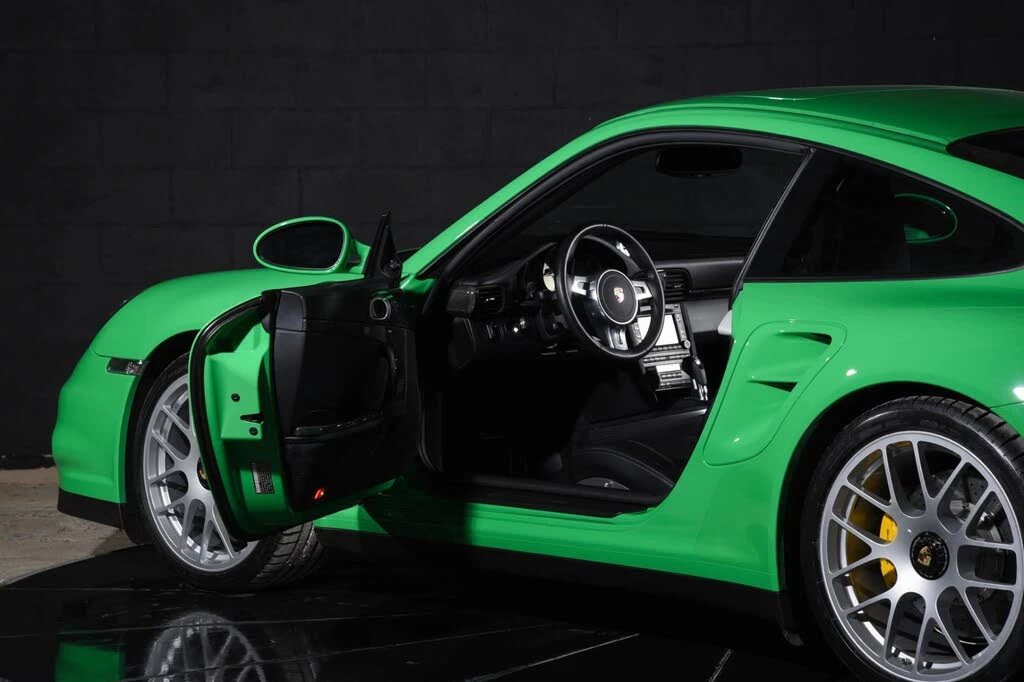 2011 Porsche 997 Turbo S - Image 16 of 31