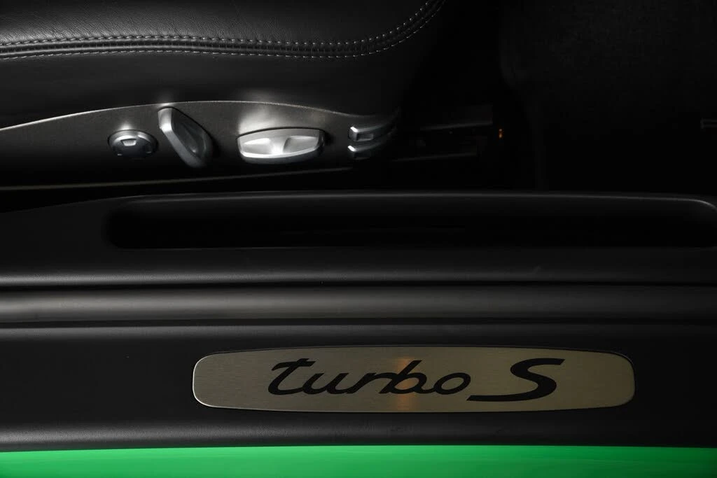 2011 Porsche 997 Turbo S - Image 27 of 31