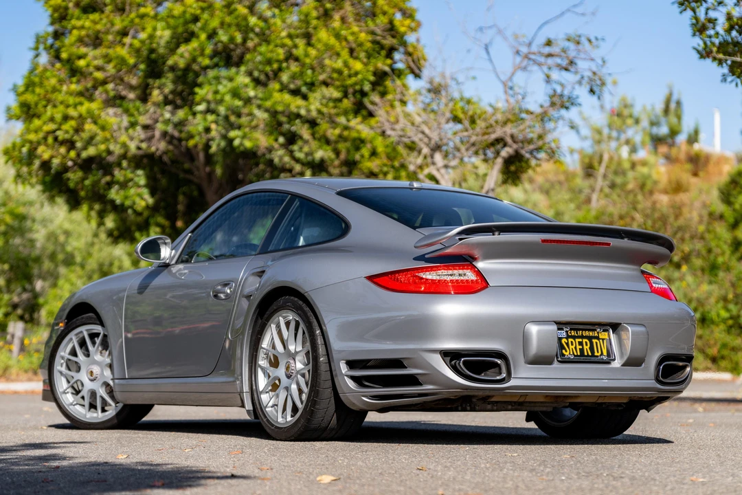 2011 Porsche 997 Turbo - Image 7 of 31