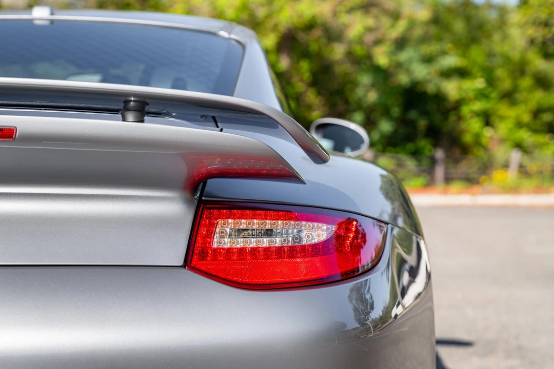 2011 Porsche 997 Turbo - Image 14 of 31