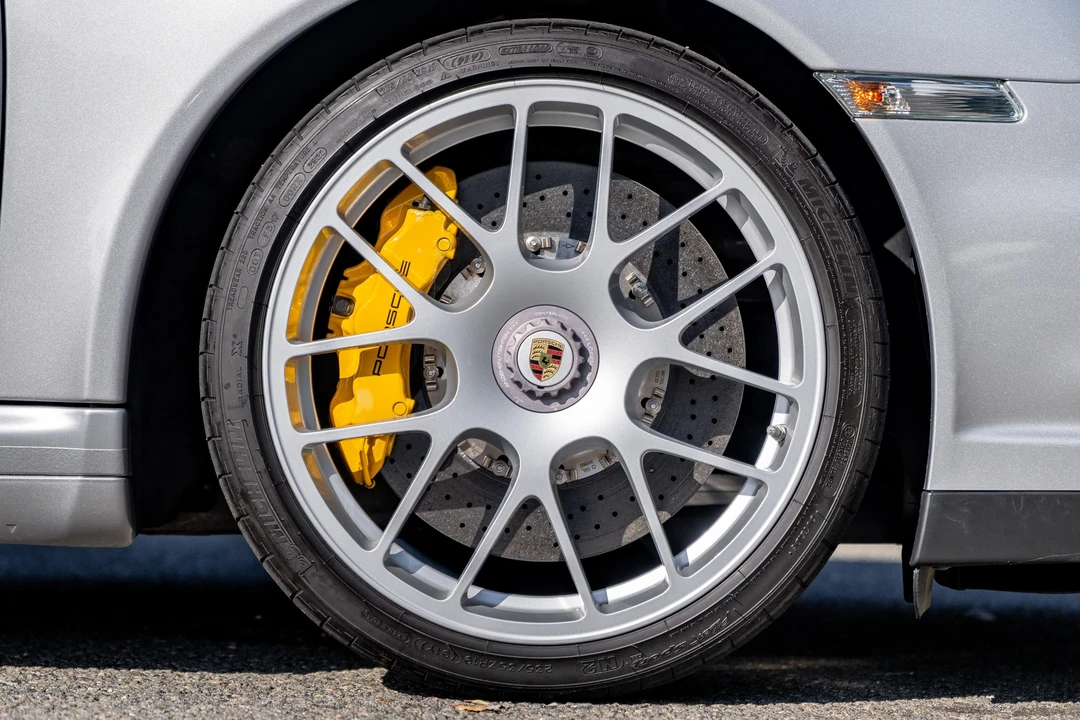 2011 Porsche 997 Turbo - Image 19 of 31