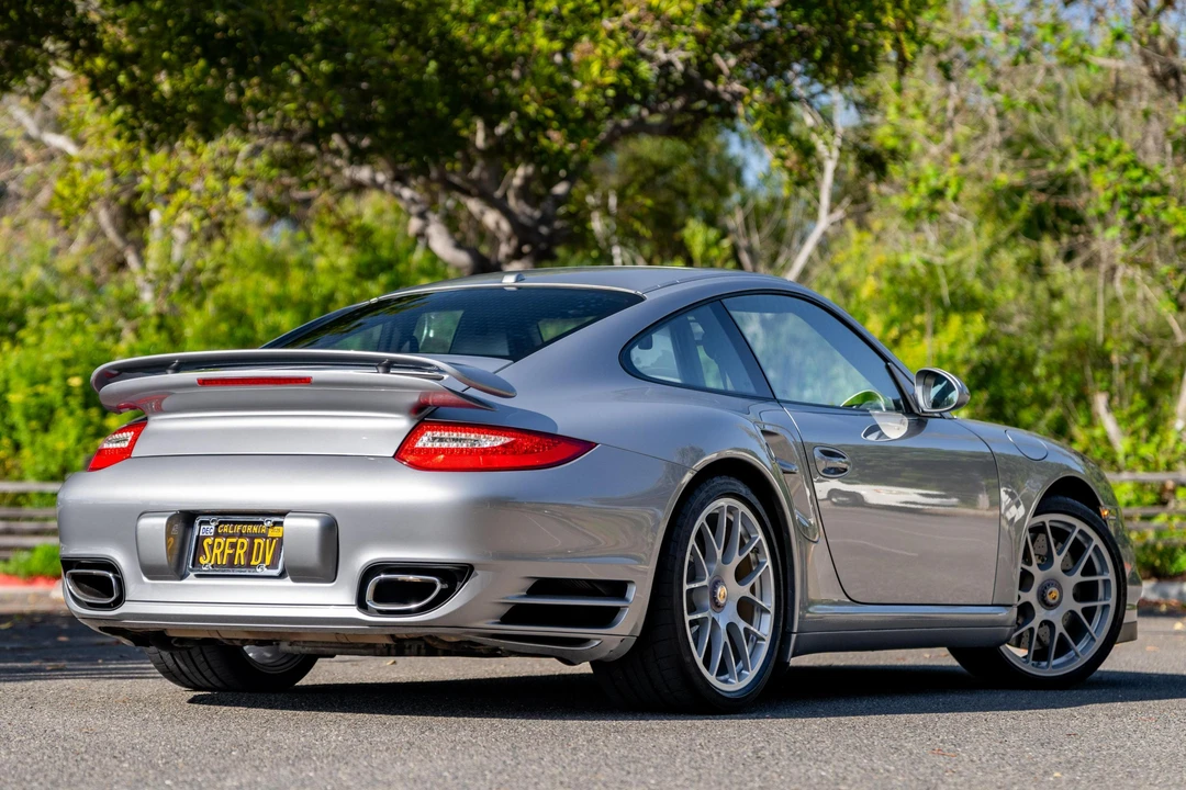 2011 Porsche 997 Turbo - Image 4 of 31