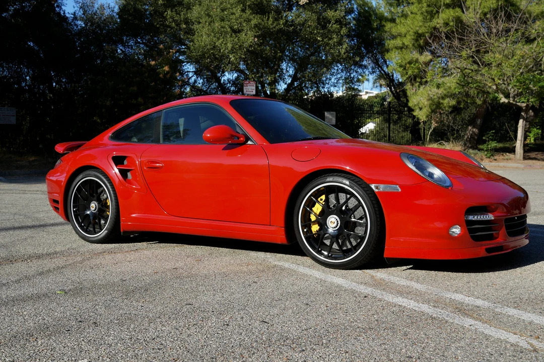2011 Porsche 997 Turbo S - Image 6 of 31