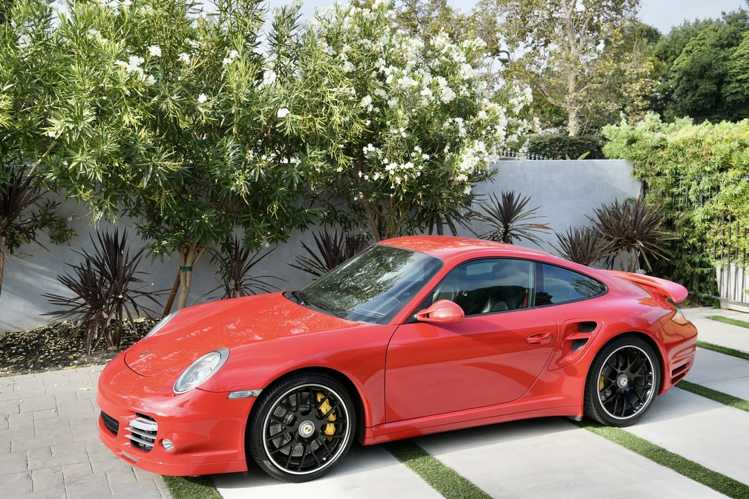 2011 Porsche 997 Turbo S - Image 22 of 31