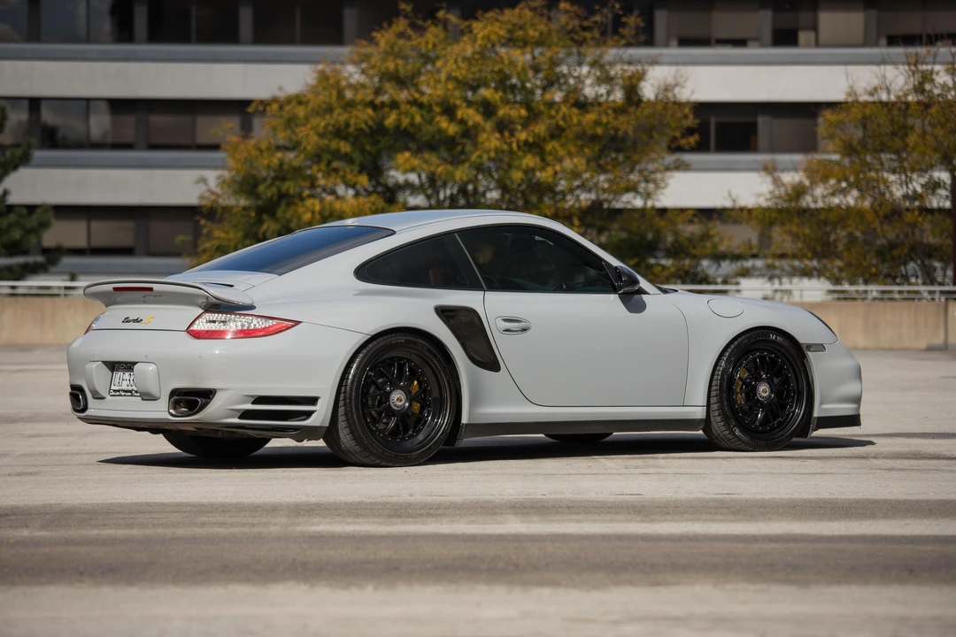 2011 Porsche 997 Turbo S - Image 11 of 31