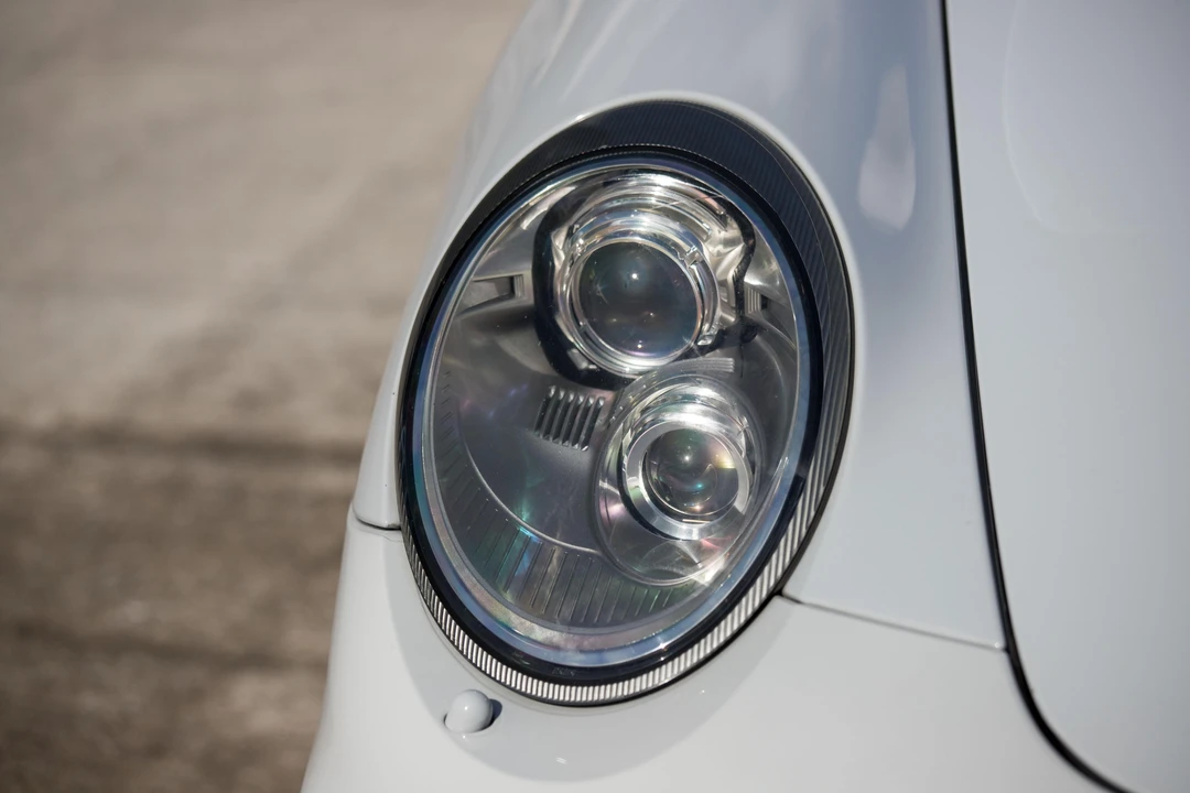 2011 Porsche 997 Turbo S - Image 16 of 31