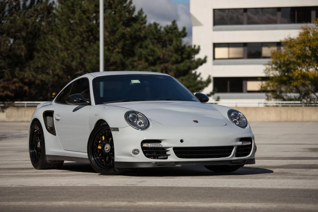 2011 Porsche 997 Turbo S - Image 14 of 31
