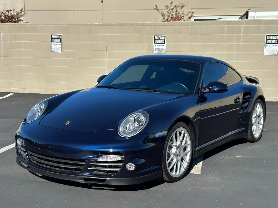 2011 Porsche 997 Turbo S - Image 6 of 31