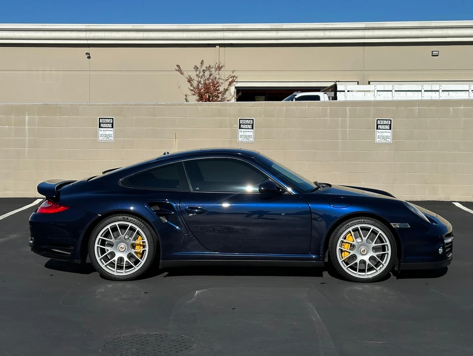 2011 Porsche 997 Turbo S - Image 9 of 31
