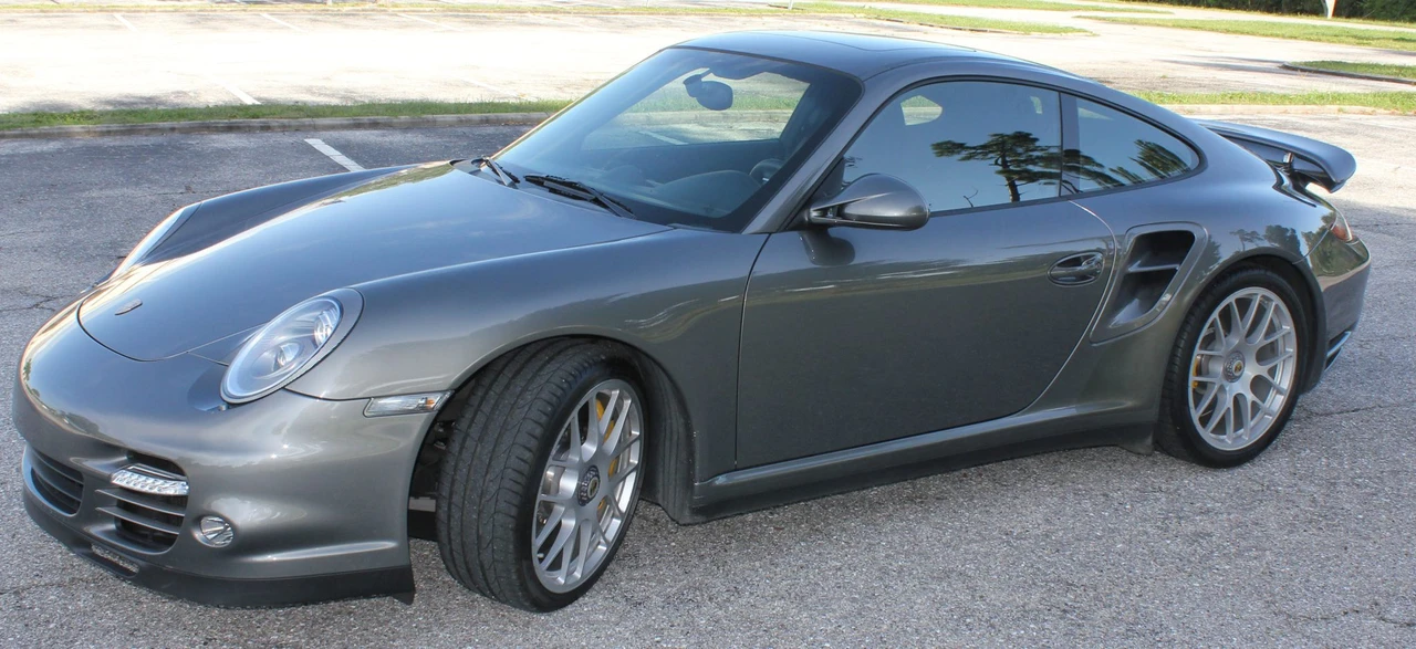 2011 Porsche 997 Turbo S - Image 6 of 31