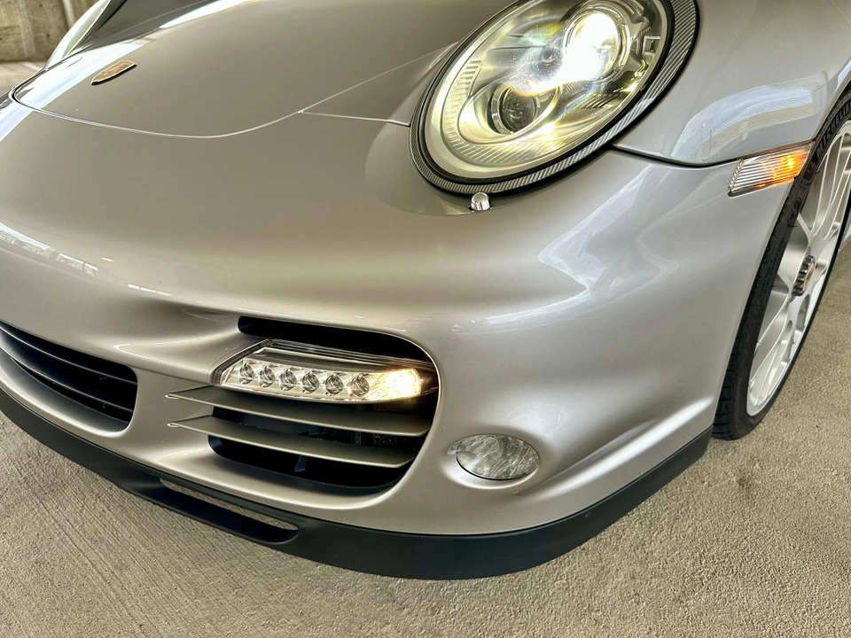 2011 Porsche 997 Turbo S - Image 22 of 31