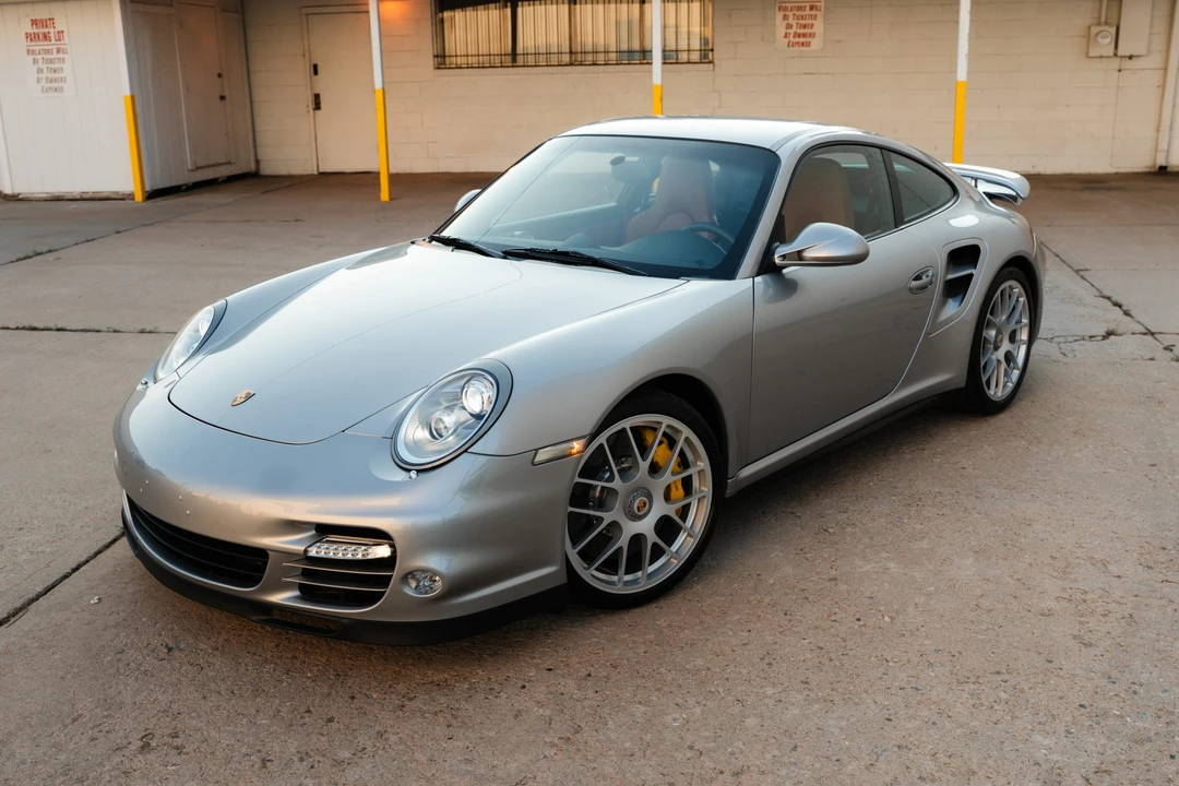 2011 Porsche 997 Turbo - Image 5 of 31