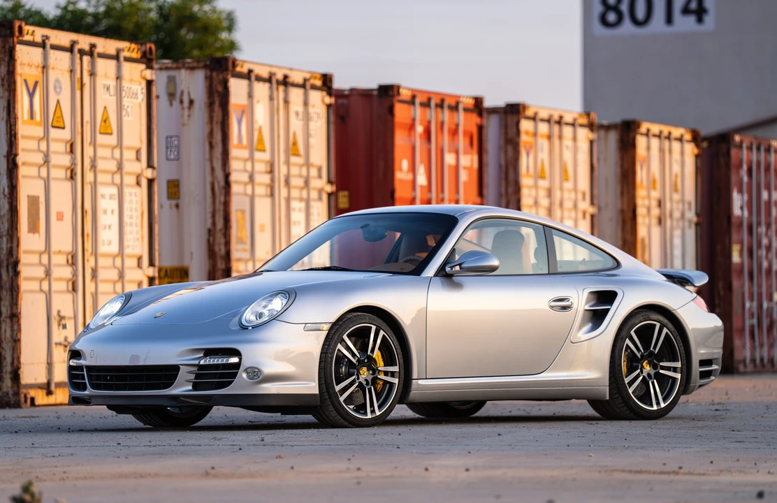 2011 Porsche 997 Turbo - Image 2 of 31
