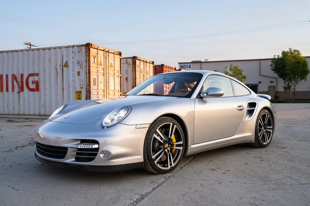 2011 Porsche 997 Turbo - Image 13 of 31