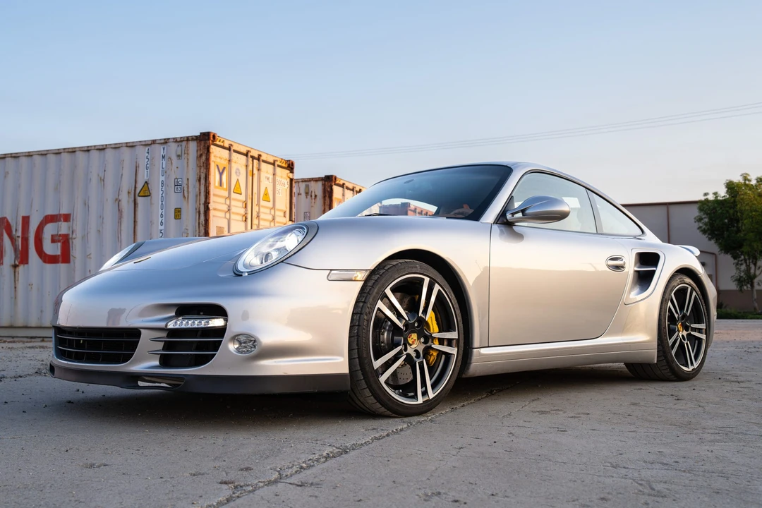 2011 Porsche 997 Turbo - Image 15 of 31