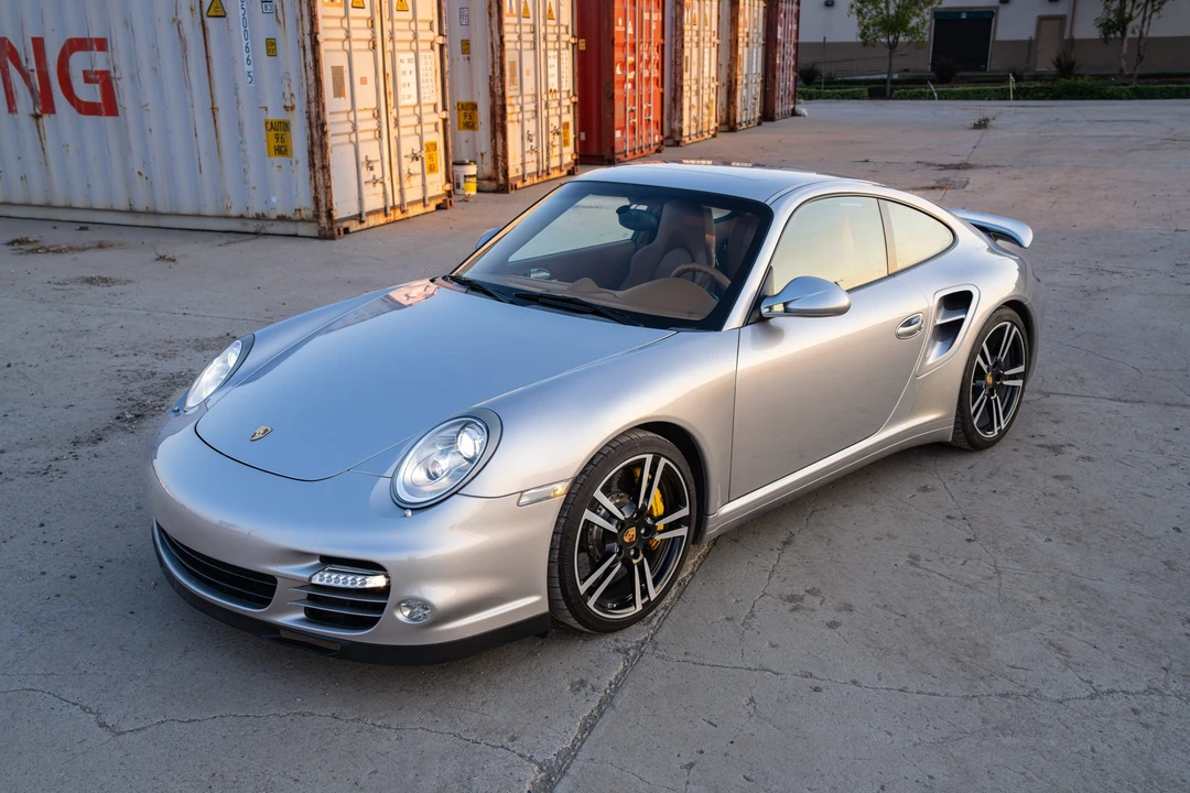 2011 Porsche 997 Turbo - Image 12 of 31