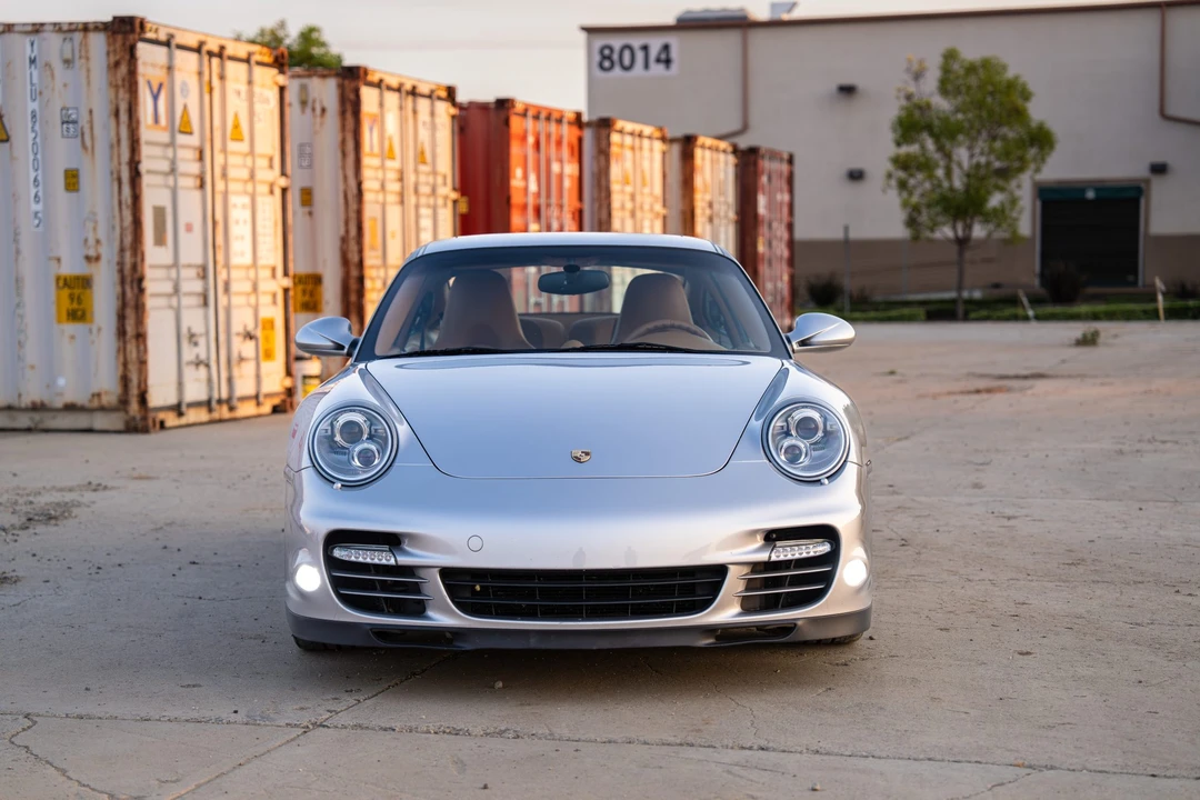 2011 Porsche 997 Turbo - Image 25 of 31