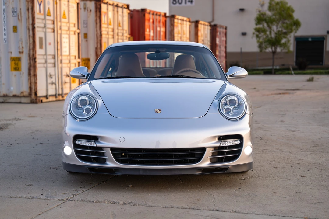 2011 Porsche 997 Turbo - Image 26 of 31