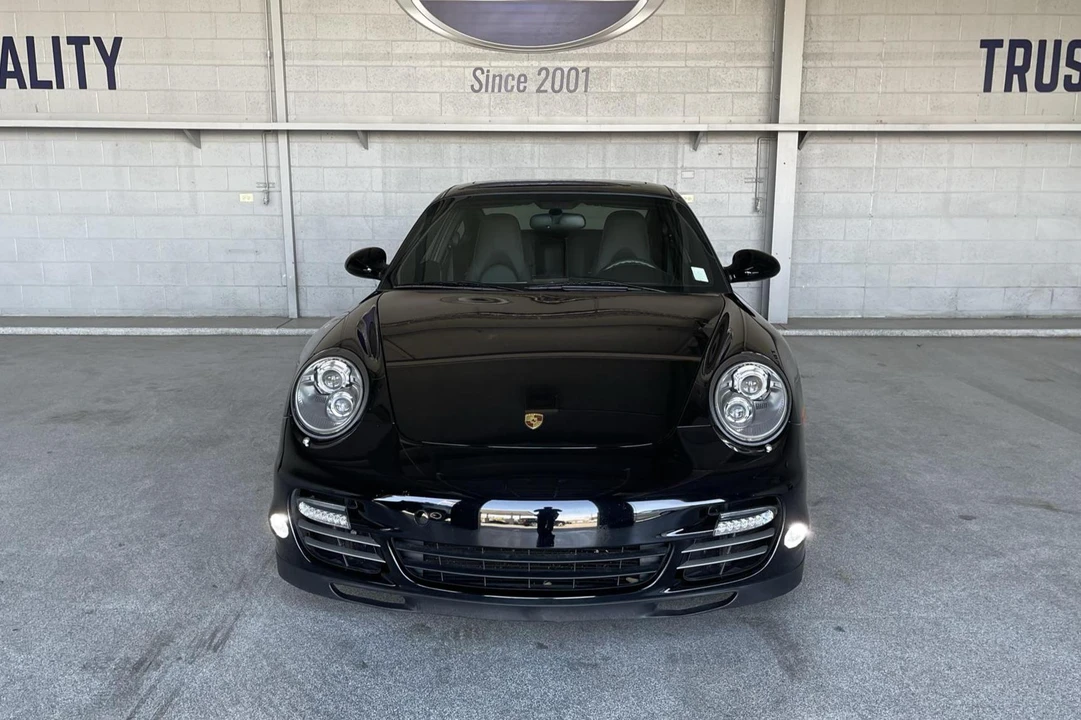 2011 Porsche 997 Turbo - Image 7 of 31