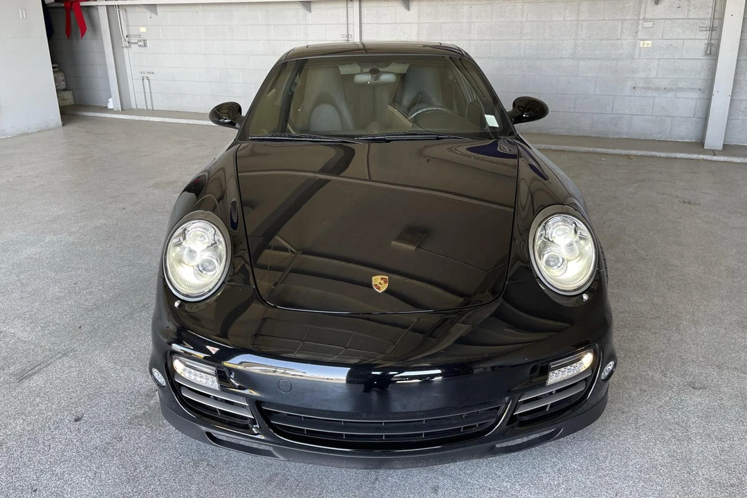2011 Porsche 997 Turbo - Image 2 of 31