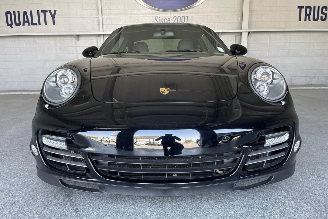 2011 Porsche 997 Turbo - Image 8 of 31
