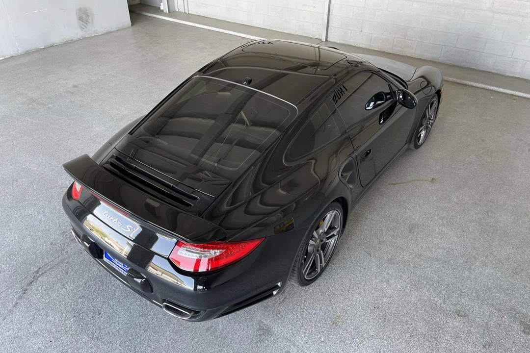2011 Porsche 997 Turbo - Image 27 of 31