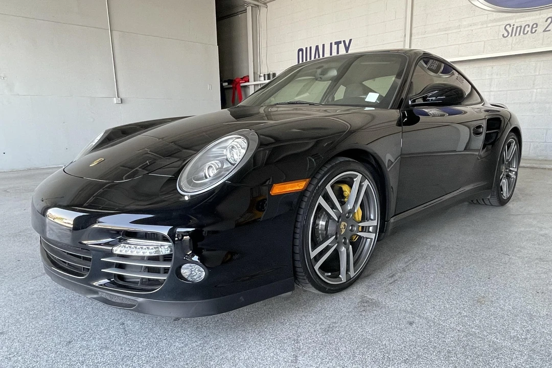 2011 Porsche 997 Turbo - Image 14 of 31
