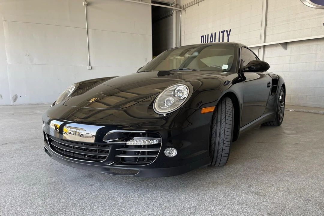 2011 Porsche 997 Turbo - Image 12 of 31