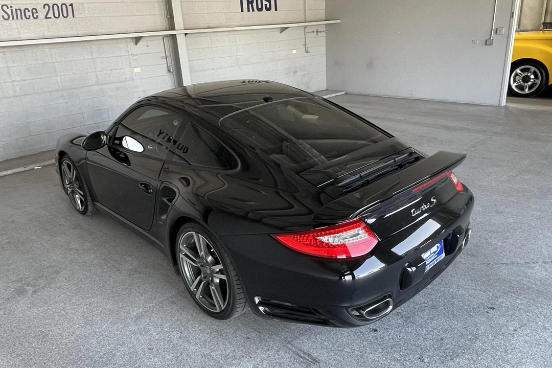 2011 Porsche 997 Turbo - Image 21 of 31