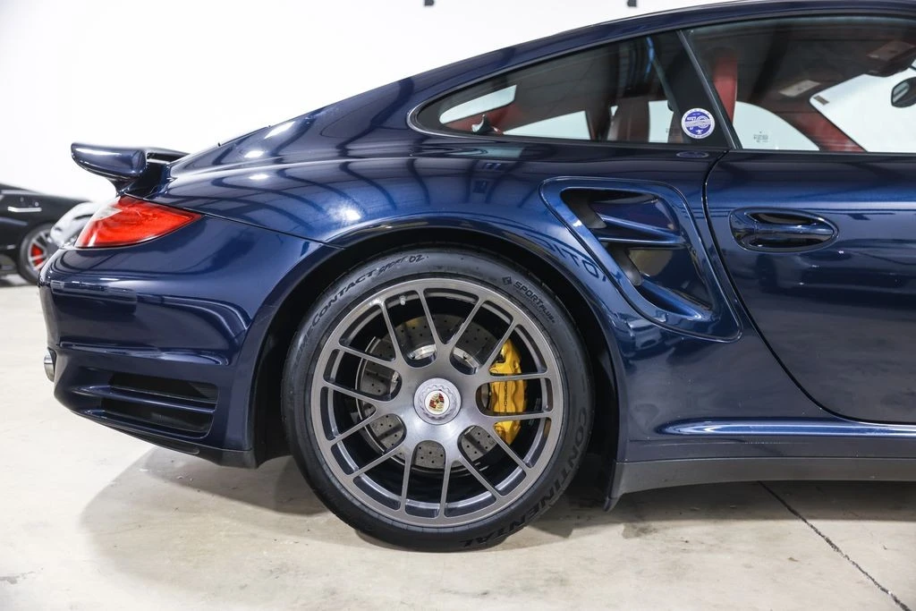 2011 Porsche 997 Turbo S - Image 17 of 31