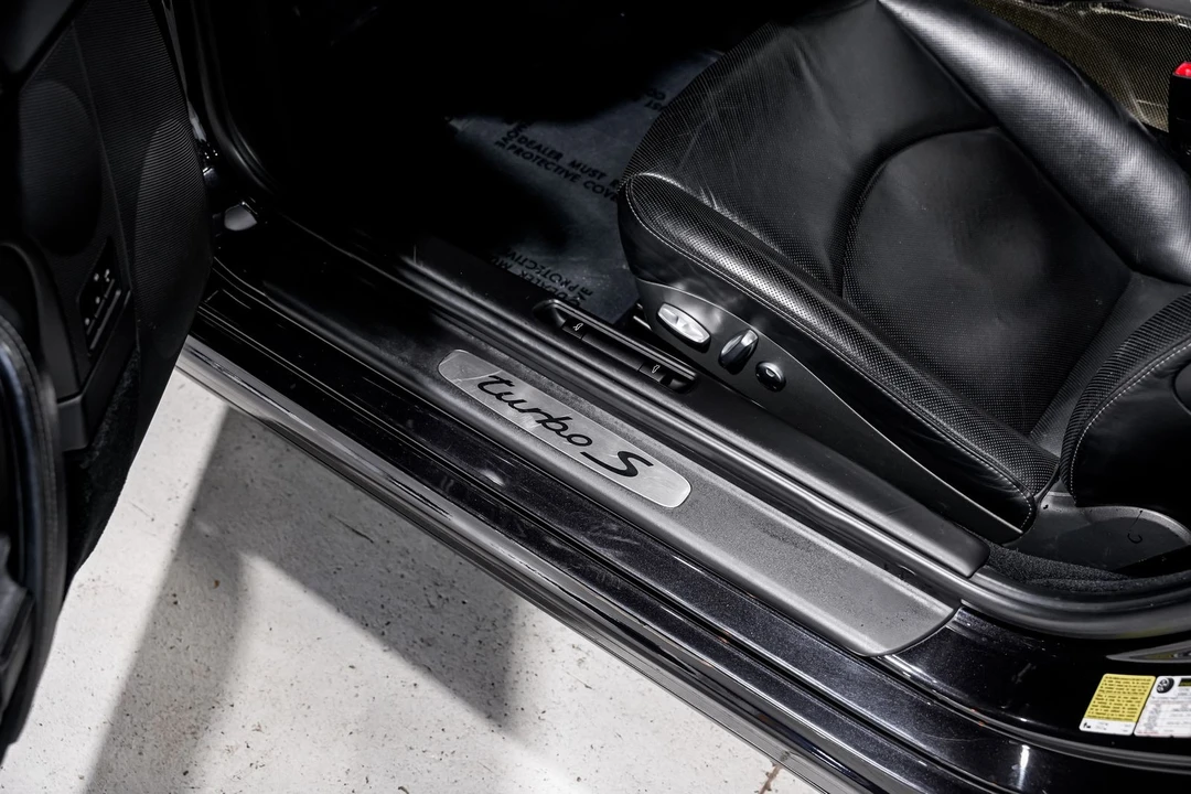 2011 Porsche 997 Turbo S - Image 25 of 31