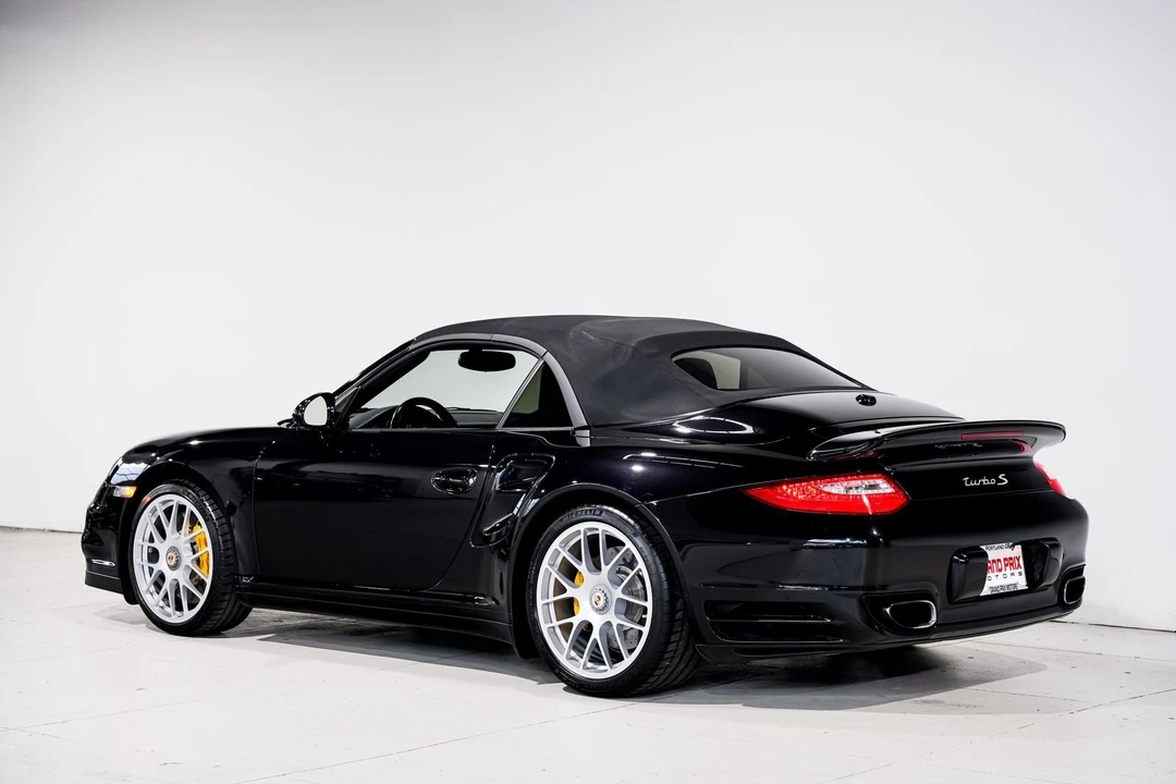 2011 Porsche 997 Turbo S - Image 8 of 31