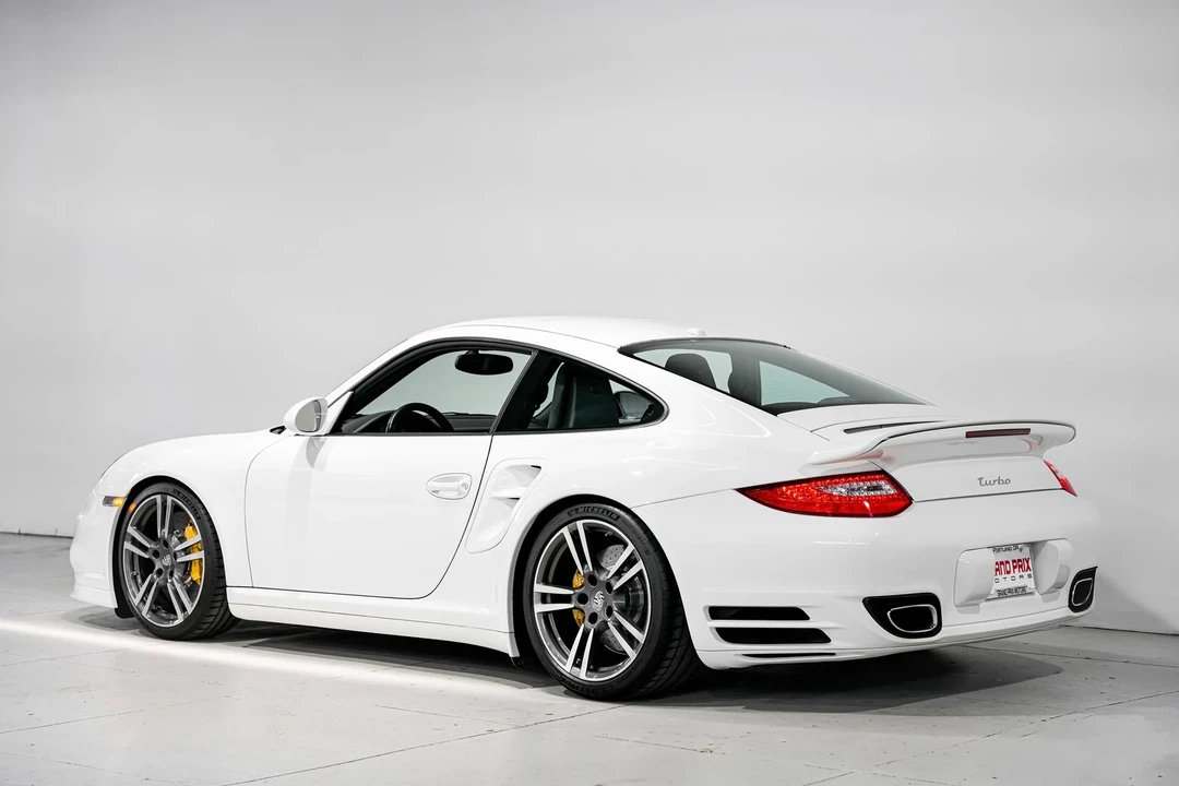 2011 Porsche 997 Turbo - Image 8 of 21