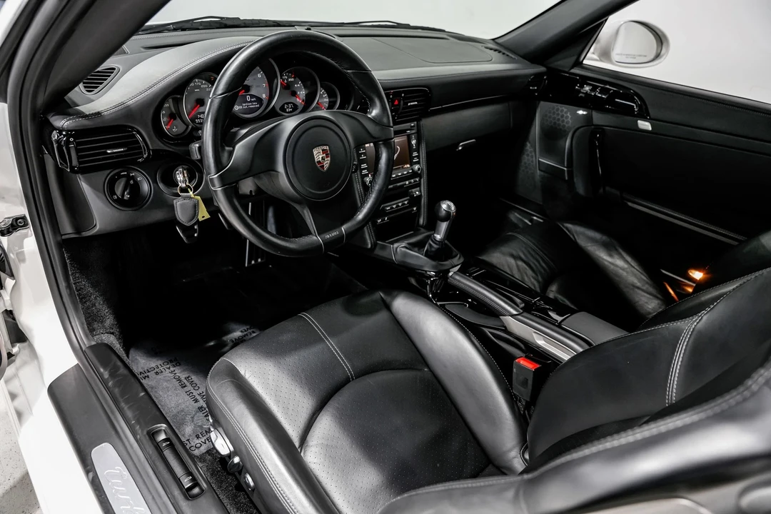2011 Porsche 997 Turbo - Image 9 of 21