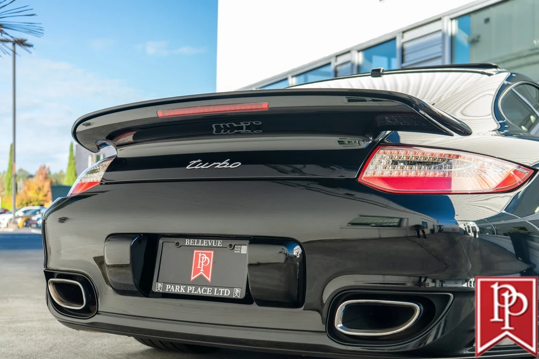 2011 Porsche 997 Turbo - Image 10 of 21