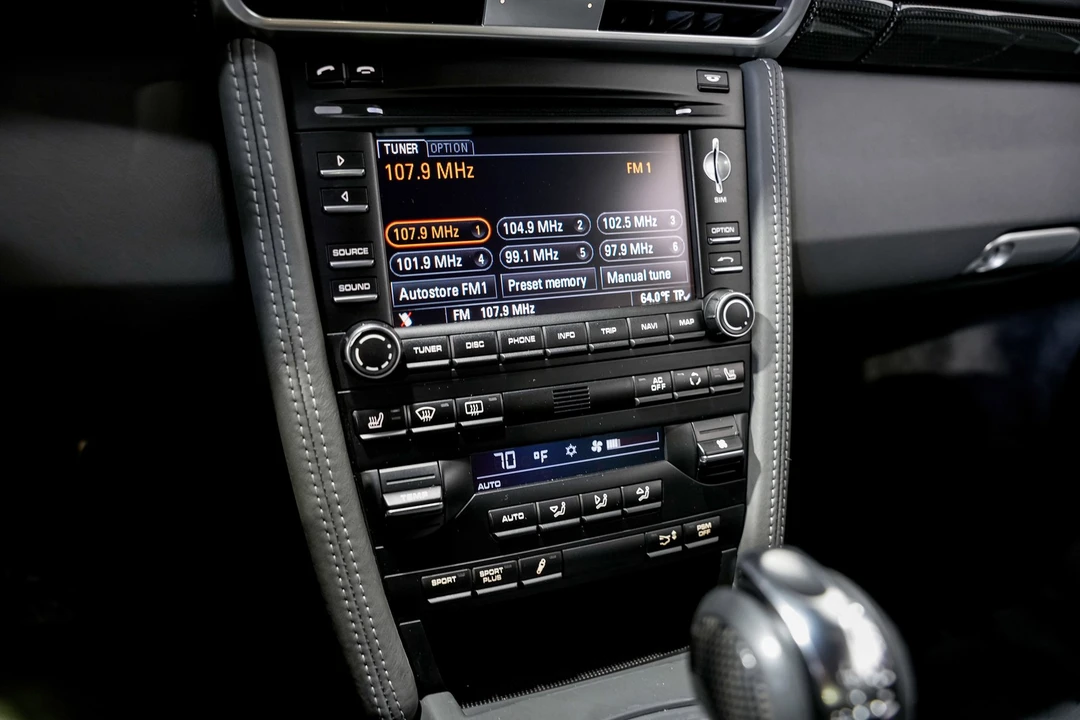 2011 Porsche 997 Turbo - Image 14 of 21