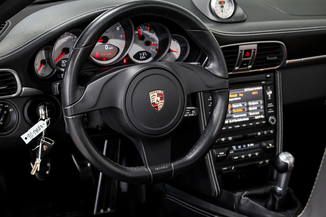 2011 Porsche 997 Turbo - Image 10 of 21
