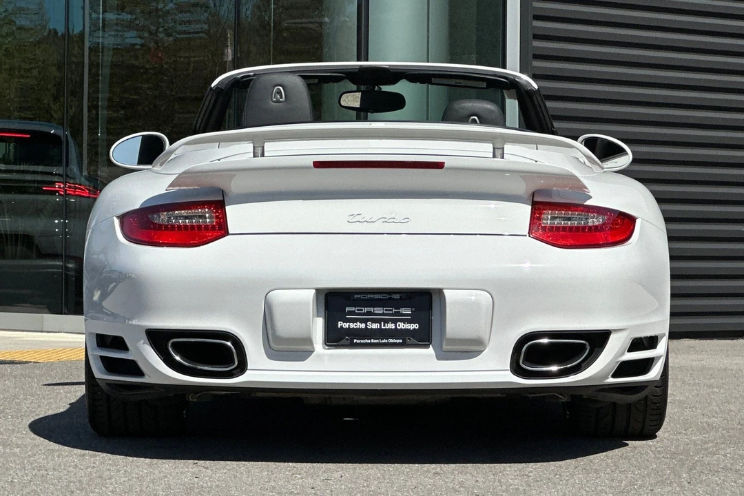 2011 Porsche 997 Turbo - Image 7 of 31