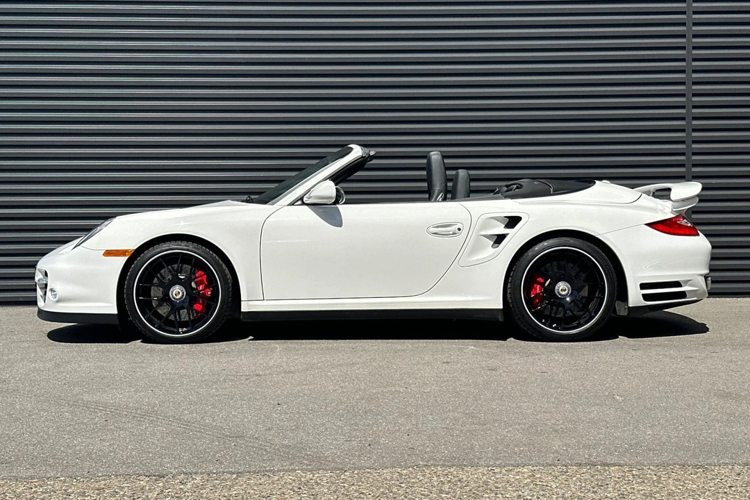 2011 Porsche 997 Turbo - Image 2 of 31