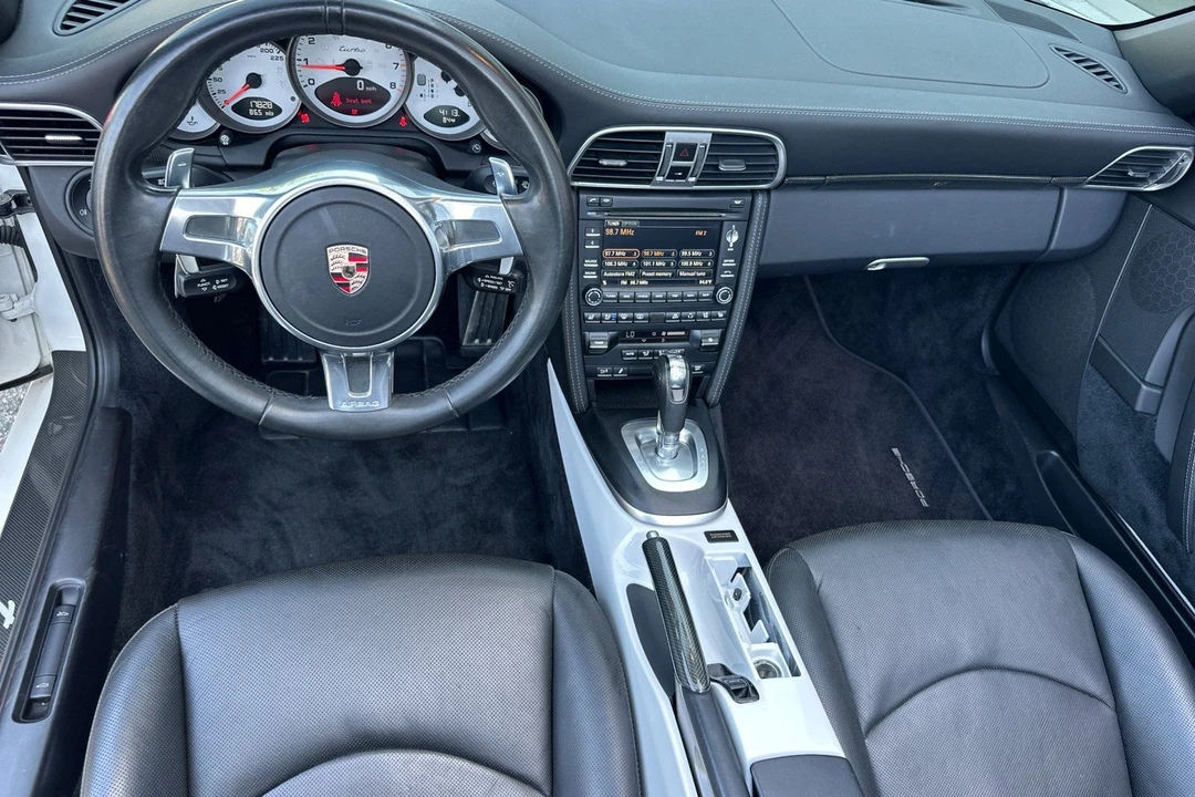 2011 Porsche 997 Turbo - Image 6 of 31