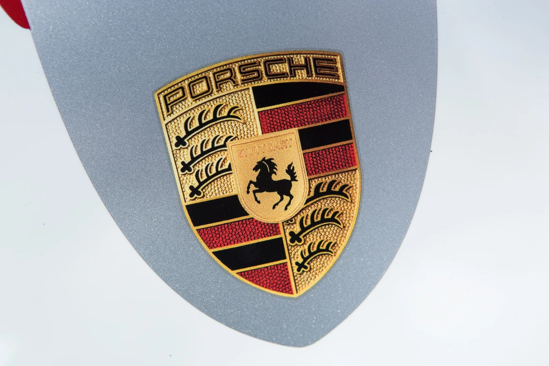 2011 Porsche 997 GT3 RS - Image 19 of 27