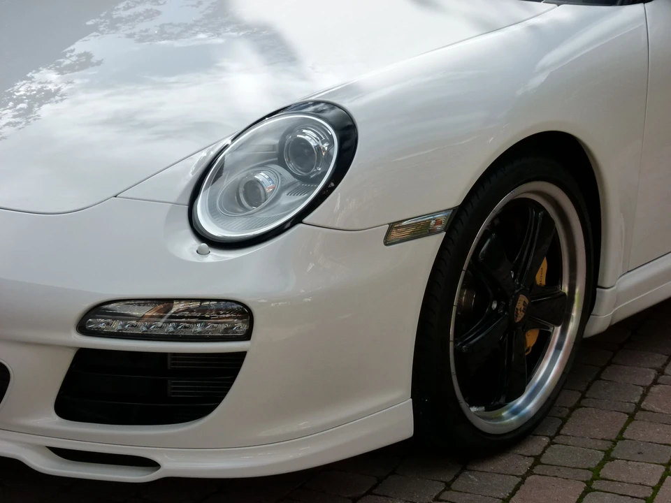 2011 Porsche 997 Speedster - Image 20 of 31