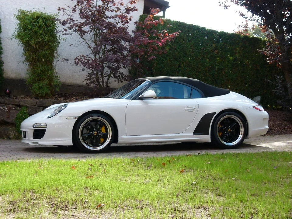 2011 Porsche 997 Speedster - Image 10 of 31