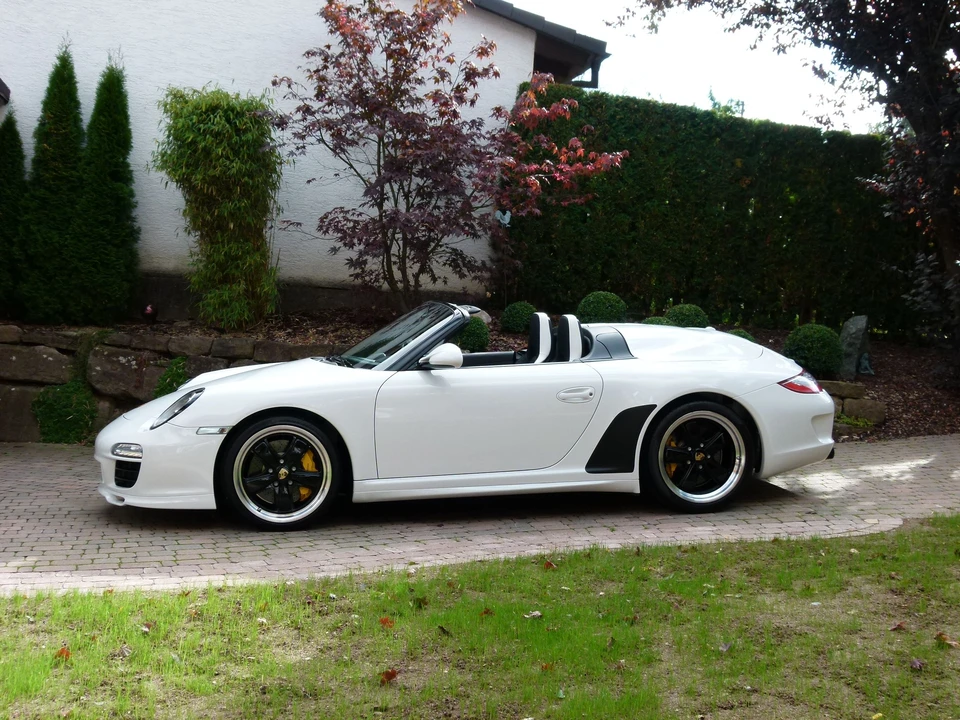 2011 Porsche 997 Speedster - Image 5 of 31