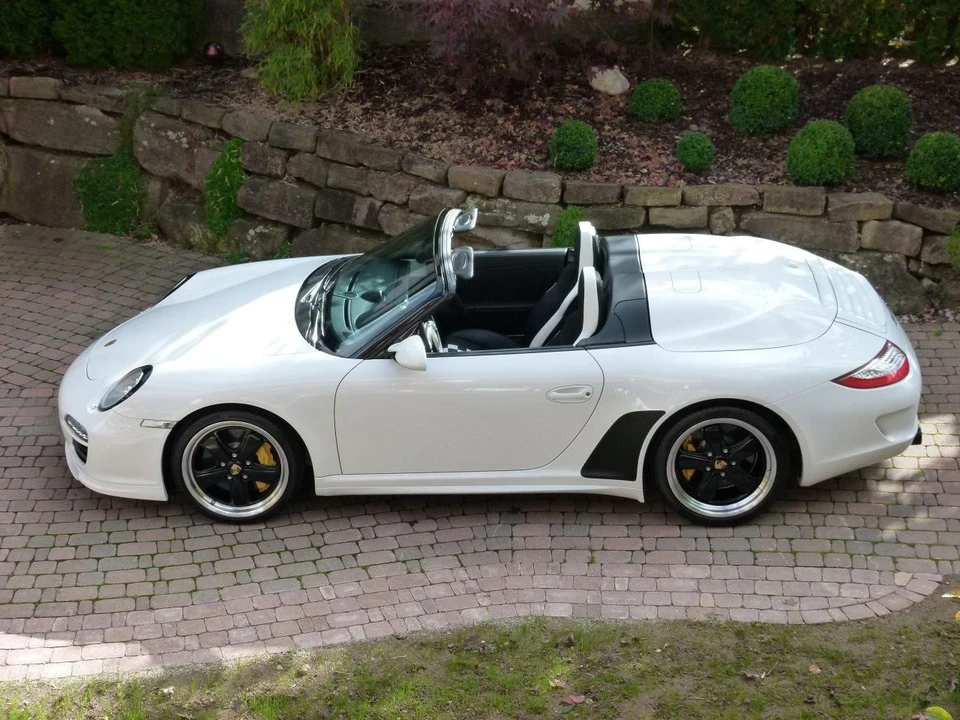 2011 Porsche 997 Speedster - Image 7 of 31