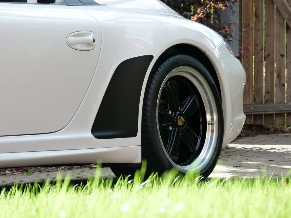2011 Porsche 997 Speedster - Image 21 of 31